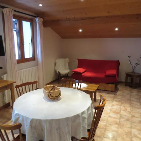 Apartment 3 Pers Avec Parking Au Grand-bornand - Fr-1-467-72 Le Grand-Bornand