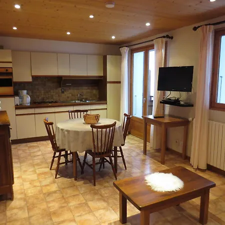 Pour 3 Avec Balcon Et Animaux Admis, Proche Pistes Apartment *